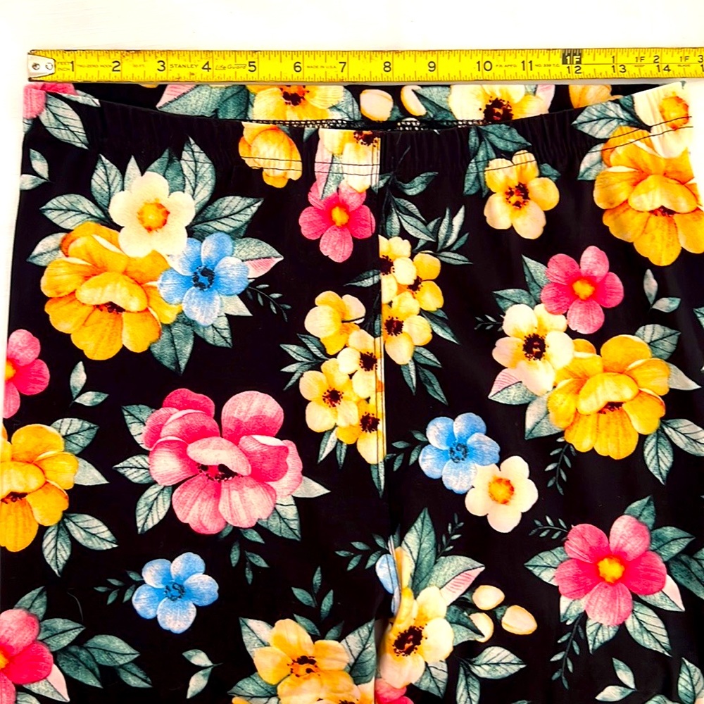 Floral Leggings / Ultra~Soft / NWOT - Picture 7 of 10